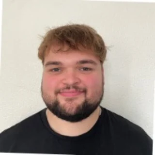 Christian Lee author profile photograph