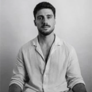 Tiago Ribeiro Silva author profile photograph